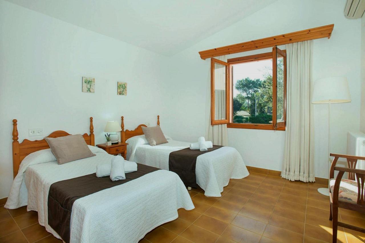 Villa Jaima By Sealand Villas Cala de Sant Vicenc Buitenkant foto