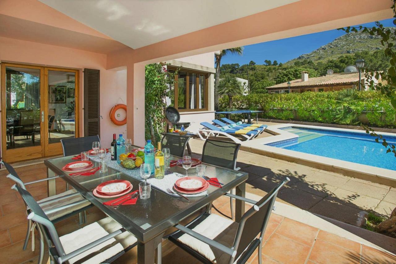 Villa Jaima By Sealand Villas Cala de Sant Vicenc Buitenkant foto